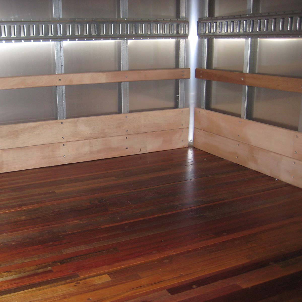Laminated Truck Flooring for Box Trucks, Dry Vans u0026 Van Bodies, 1-1/4 x  12 x 12'
